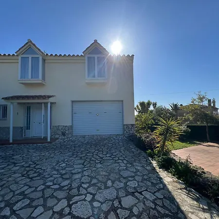 Casa Buckingham 27c Torroella De Montgri